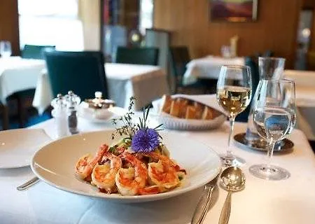 Hotel Villa Florhof 3*